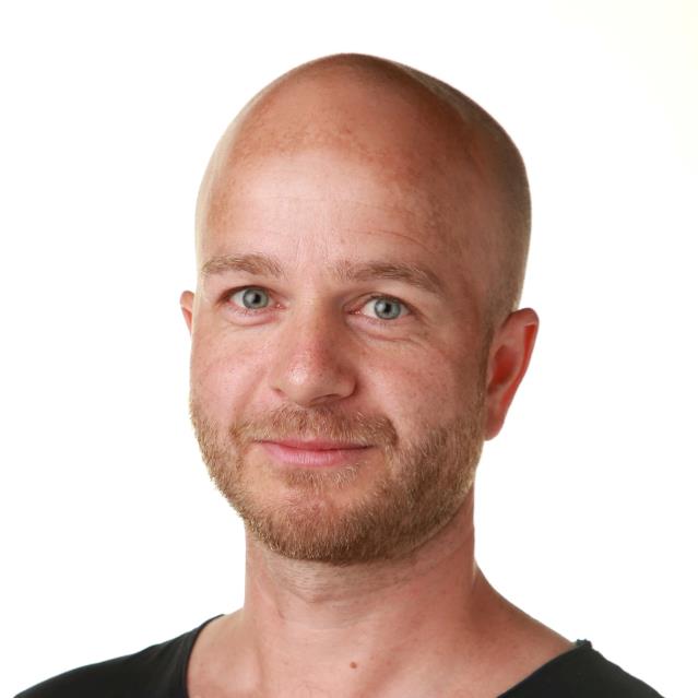Lars Tølbøll Pedersen (LT)